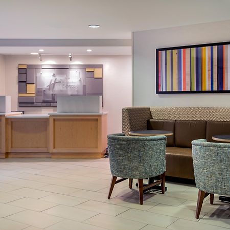 Holiday Inn Express Chapel Hill By Ihg Екстер'єр фото