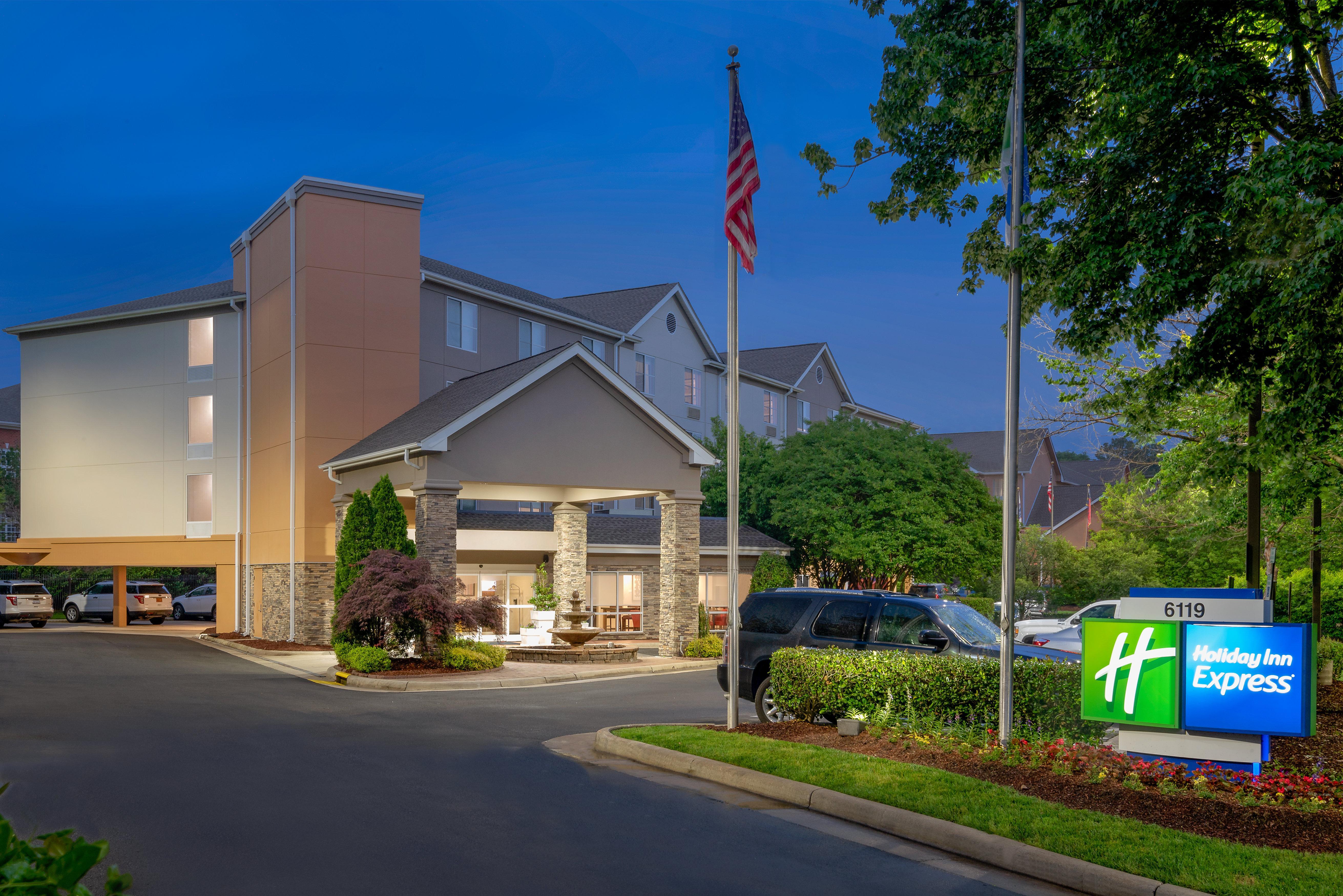Holiday Inn Express Chapel Hill By Ihg Екстер'єр фото