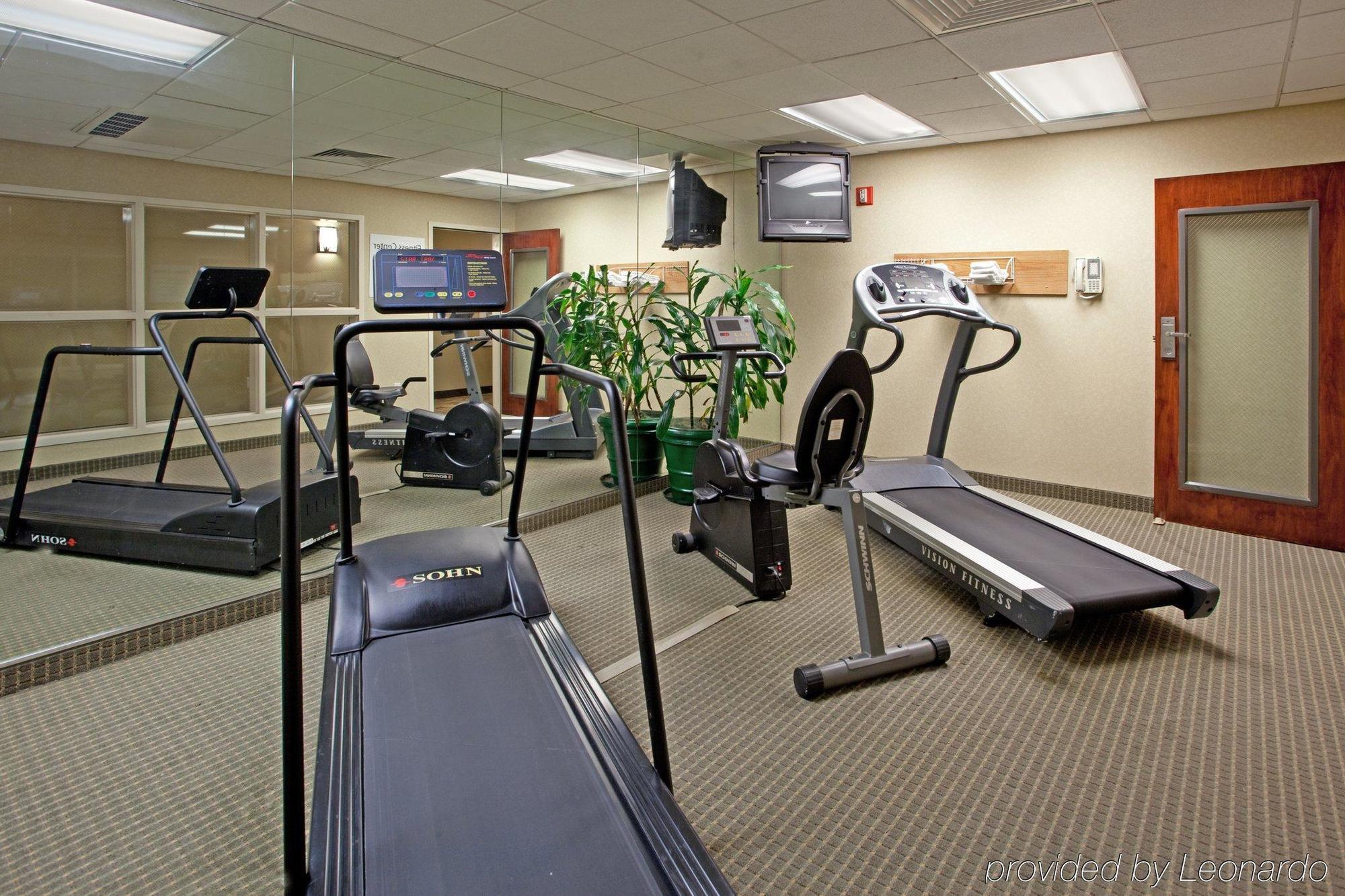 Holiday Inn Express Chapel Hill By Ihg Зручності фото