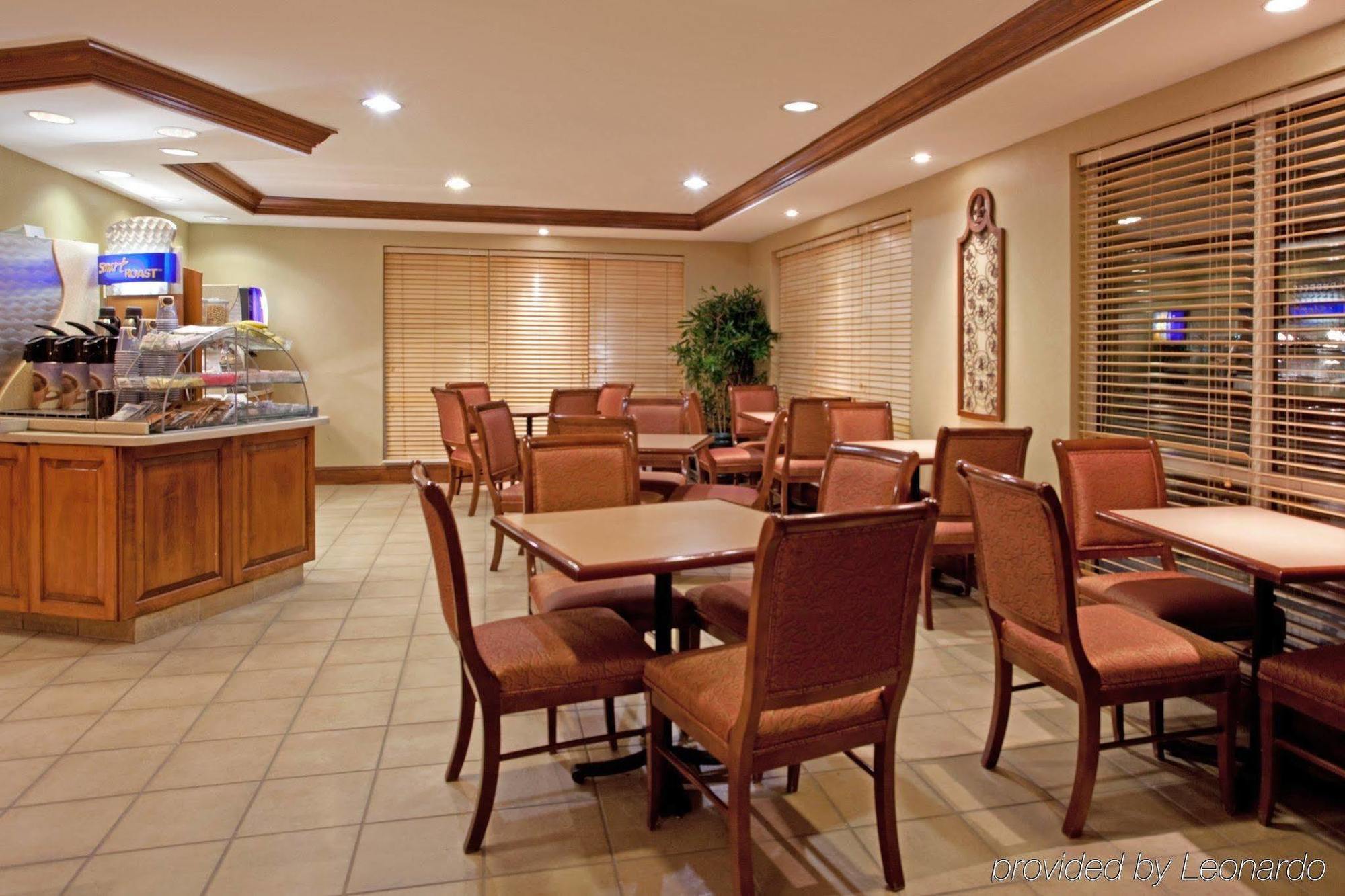 Holiday Inn Express Chapel Hill By Ihg Екстер'єр фото