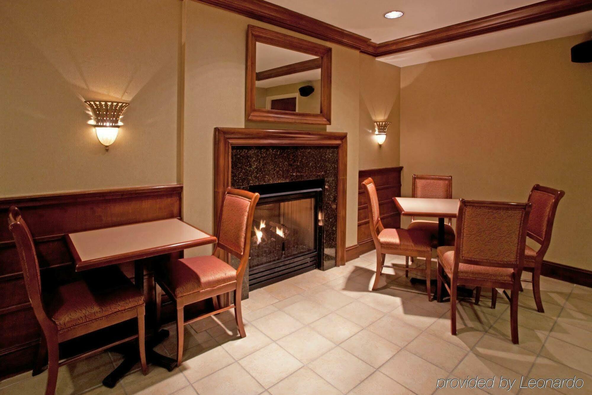 Holiday Inn Express Chapel Hill By Ihg Екстер'єр фото